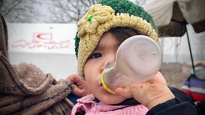 همه با هم در کنار زلزله‌‌زدگان خوی