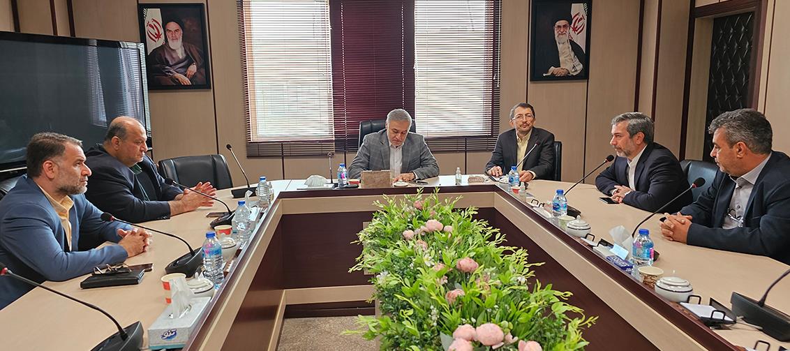اتخاذ رویکردهای جدید در صنایع نساجی هلال/ از افزایش سهم در بازارهای داخلی و خارجی تا نوسازی خطوط و مولدسازی