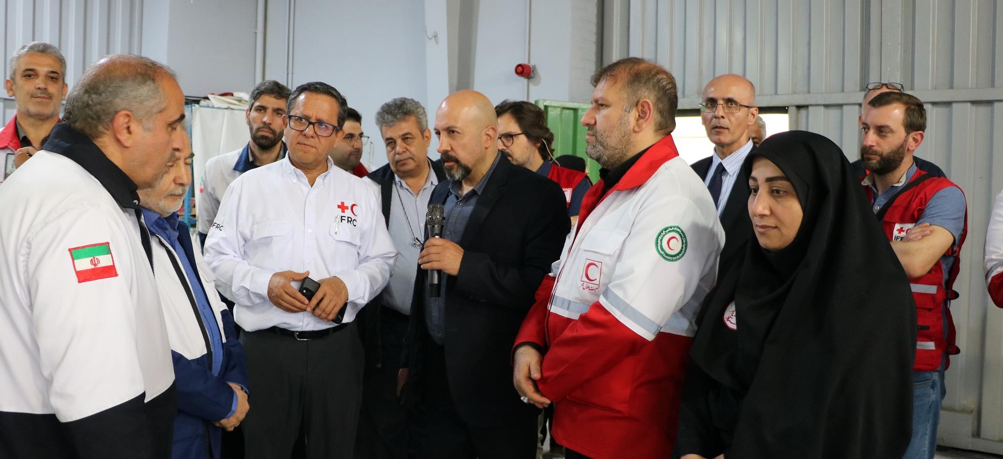 تأکید فدراسیون جهانی صلیب سرخ و هلال‌احمر بر سرمایه‌گذاری در صنایع نساجی هلال ایران